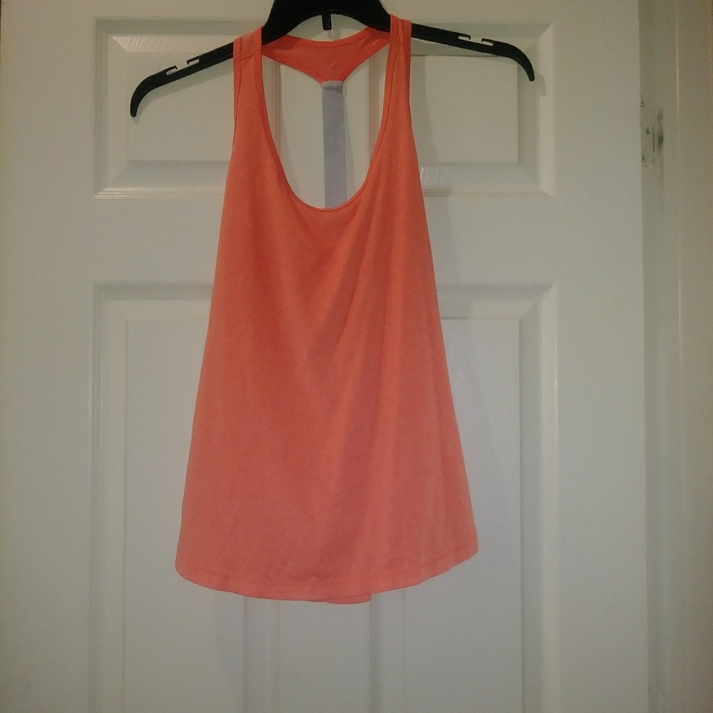 Old Navy Active top (L)